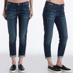 Just Black Distressed Boyfriend Jeans size 28 NWOT